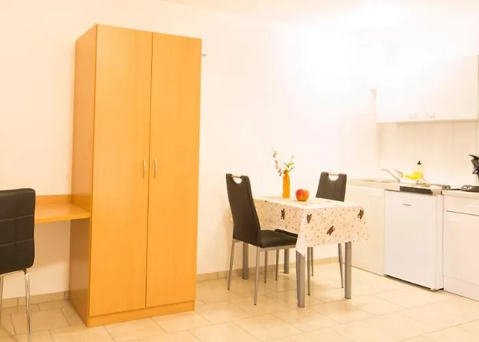 Haus Emona - Ihre In Affittacamere